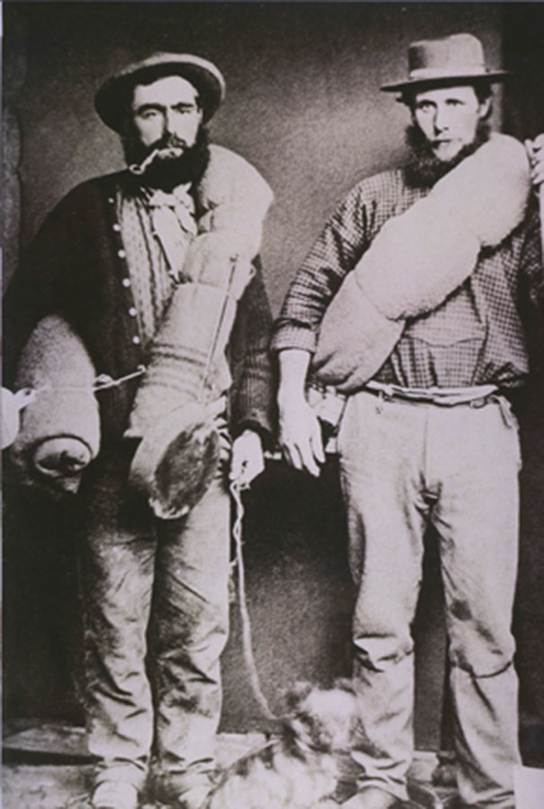 old image of central otago gold miners, clutha river cruises